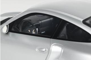 PORSCHE 911 [996.2] TURBO POLAR SILVER 2001 GT Spirit 1:18 Resinemodell (Türen, Motorhaube... nicht zu öffnen!)